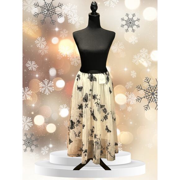 Cellabie Dresses & Skirts - NWT Cellabie Tulle Skirt Embroidered Butterflies, Cream and Black, One Size